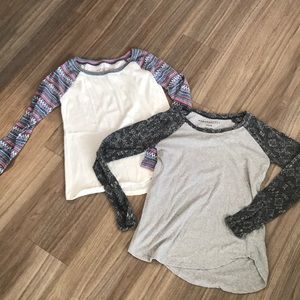 Lot of 2 XS Aeropostale Shirts
